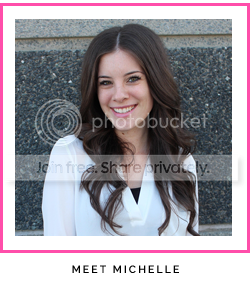  photo MrsSimplyLovely_About.png